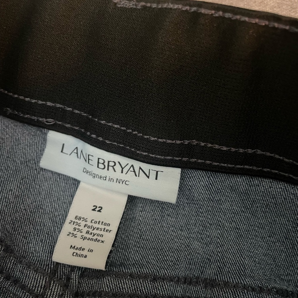 Lane Bryant Blue Jean Shorts - Picture 2 of 6
